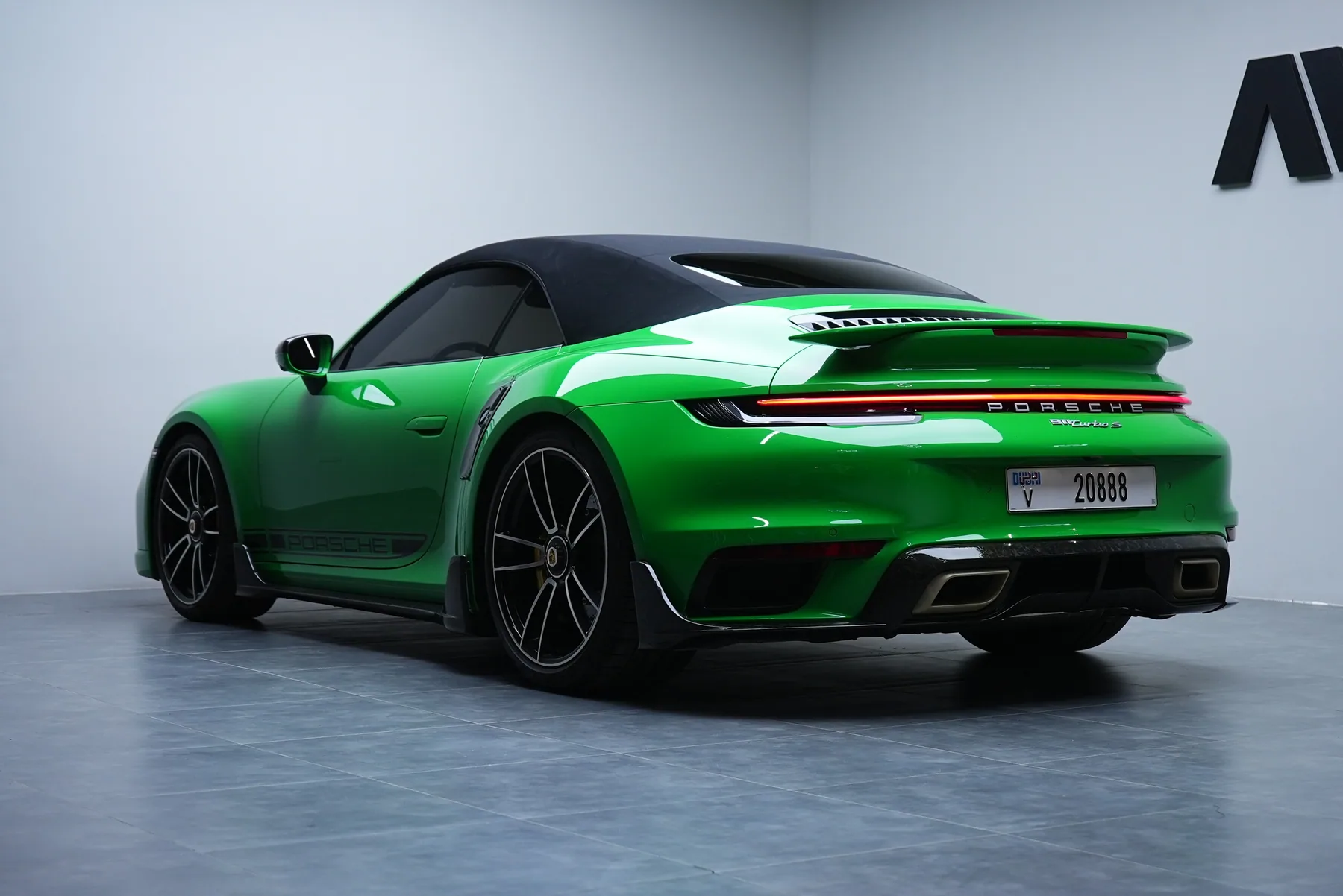 Porsche 911 Turbo S 2023 (Green)