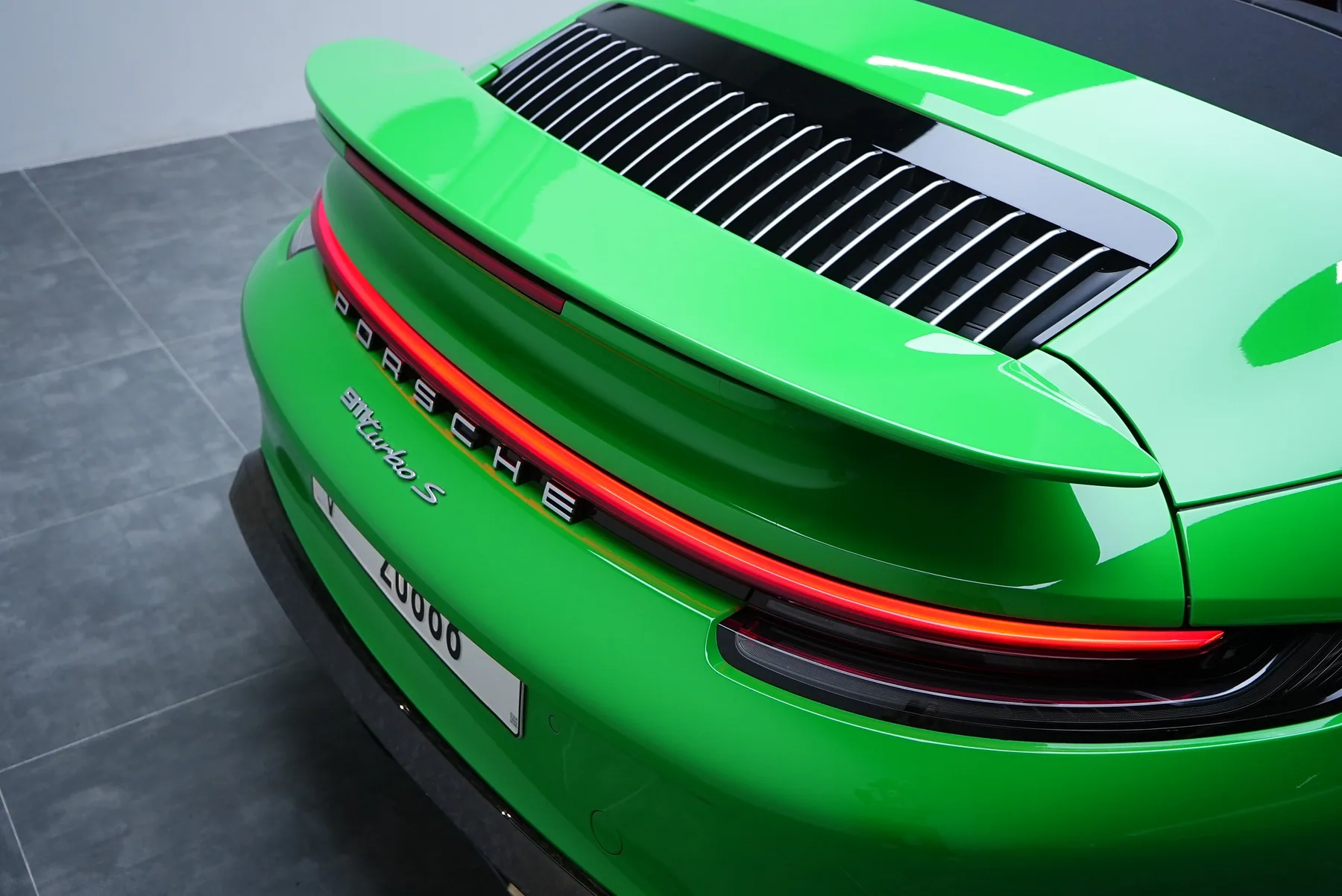 Porsche 911 Turbo S 2023 (Green)