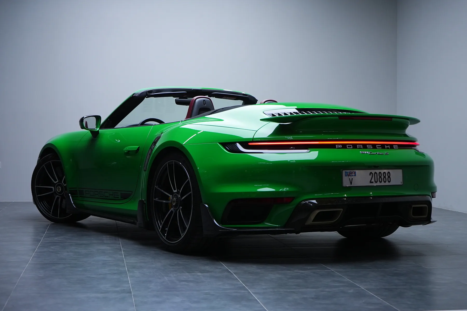 Porsche 911 Turbo S 2023 (Green)