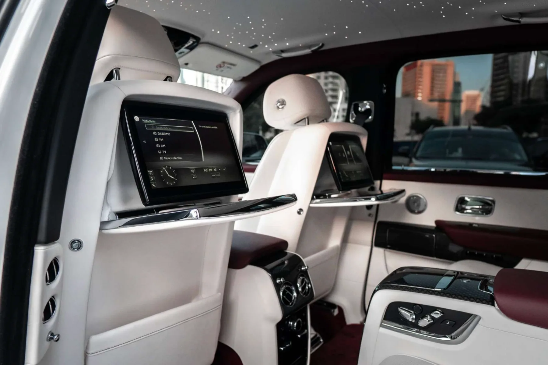 Rolls-Royce Cullinan 2022 (White)